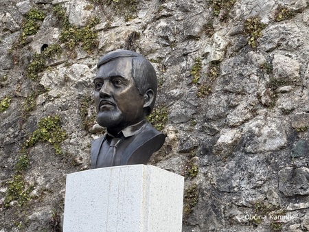 Spominska slovesnost pri spomeniku Franceta Tomsica (3)